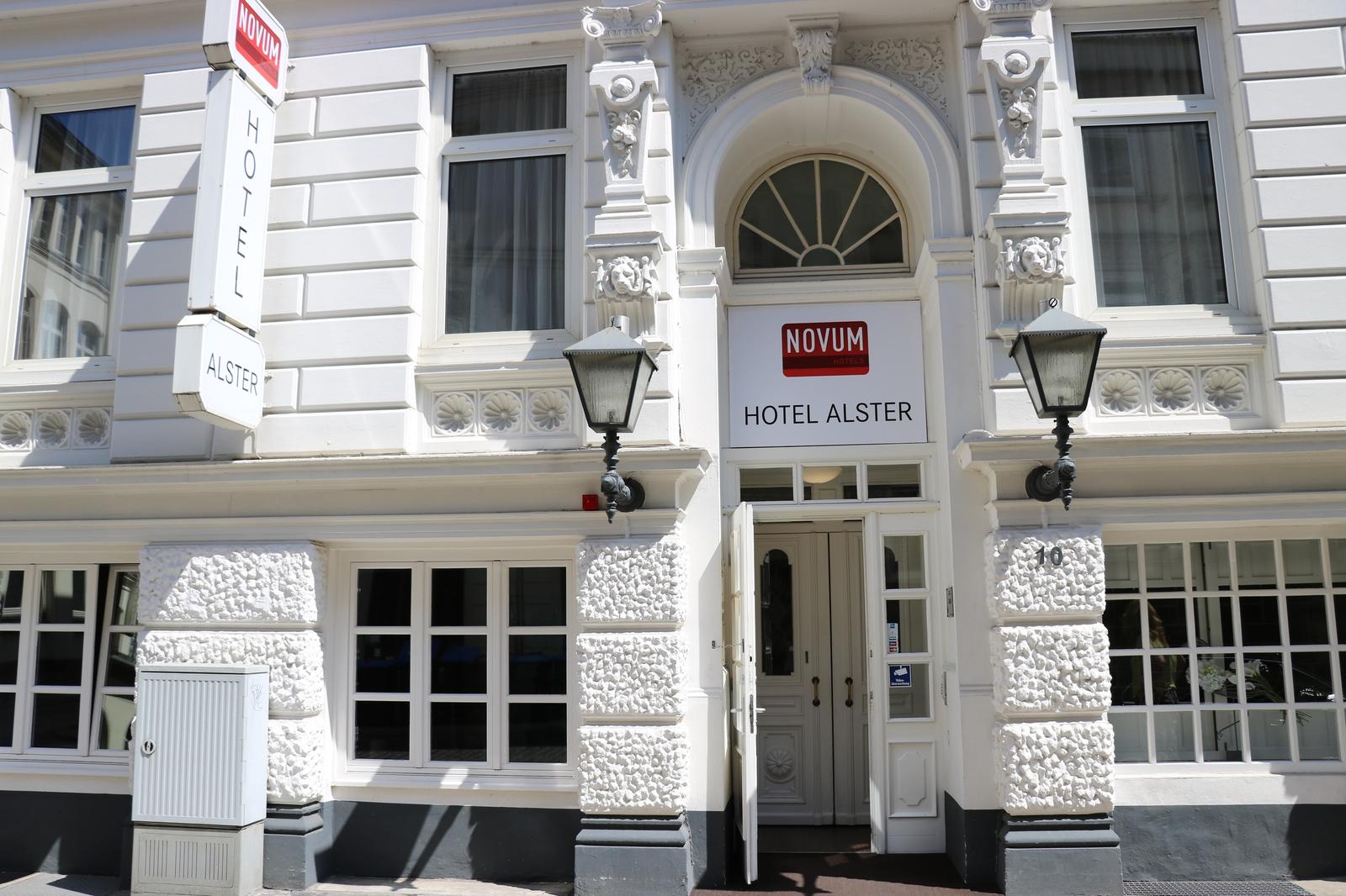 โรงแรมโนวุม อัลสเตอร์ ฮัมบวร์ค ซังต์เก-ออร์ค ฮัมบูร์ก ภายนอก รูปภาพ
